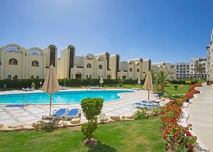 Buki-gravity-homes, Spacy Beachfront In 5 Star Gravity Sahl Hasheesh- For Guests With Nonegyptian Passports *