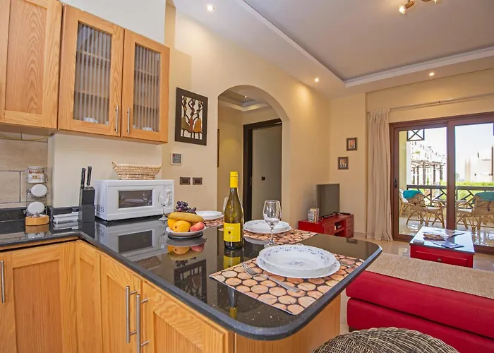 Апартаменты Buki-gravity-homes, Spacy Beachfront In 5 Star Gravity Sahl Hasheesh- For Guests With Nonegyptian Passports